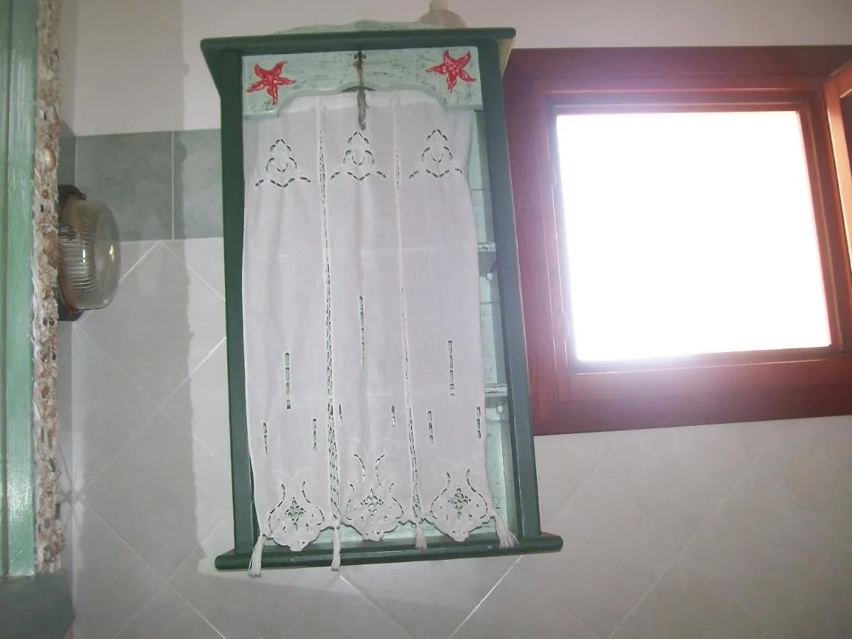 شقة Ippocampo أولبيا